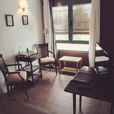 Utopia Hotel