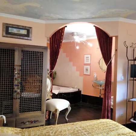 Hotel Utopia