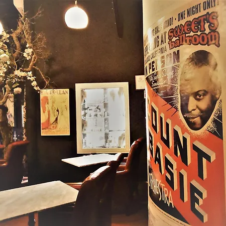 Utopia Hotel