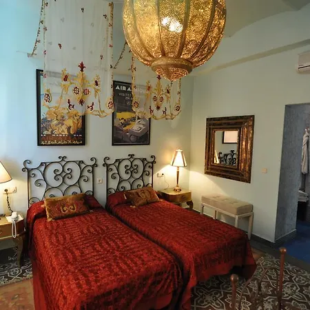 Hotel Utopia 4*