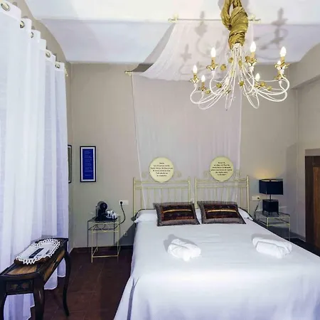 Utopia Otel